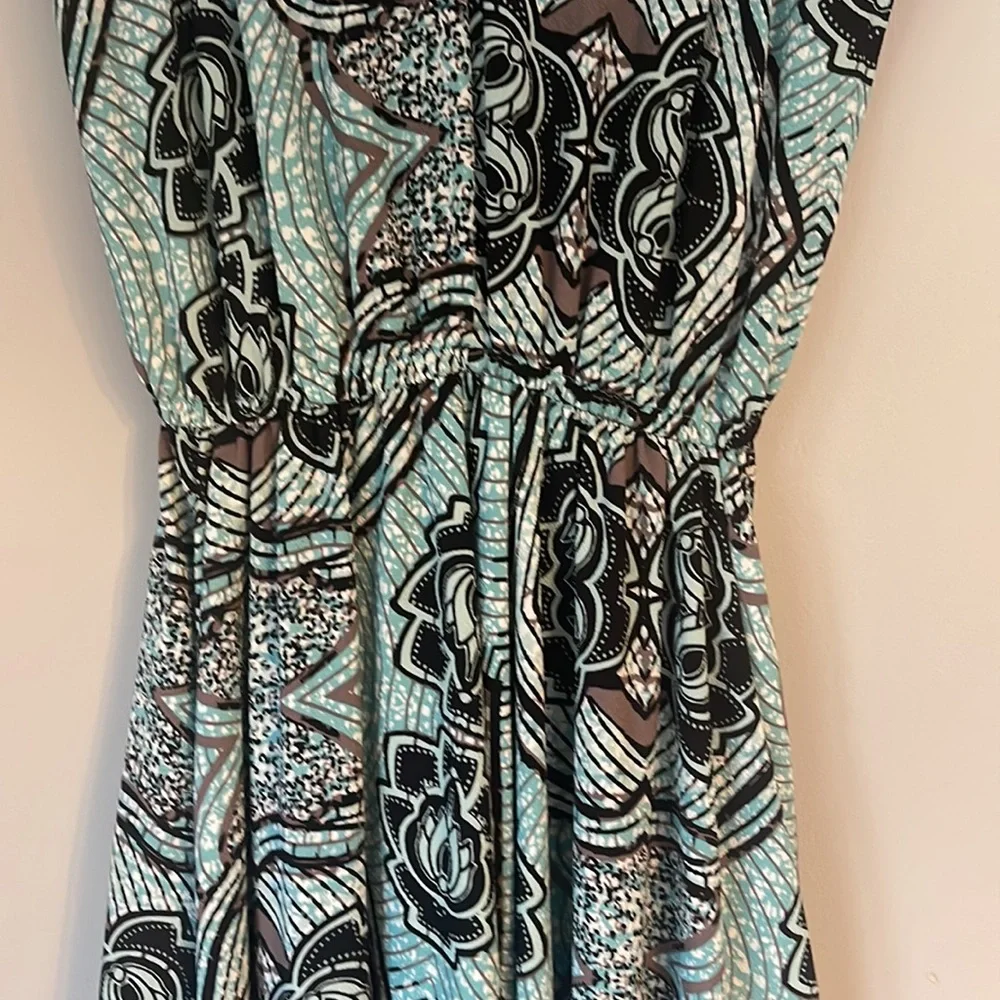 H&M Handkerchief Asymmetrical Dress Size 6 - Picture 4 of 9